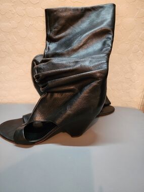 Ash Black Leather Peep-Toe Slouch Heeled Boots